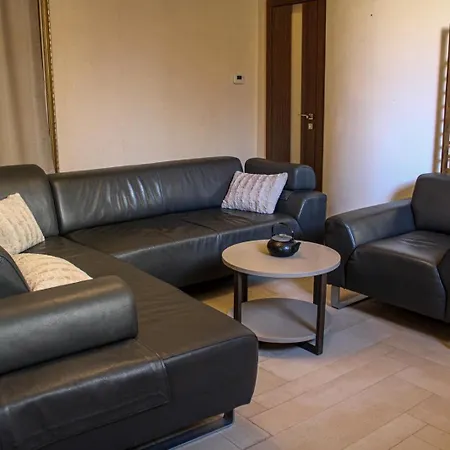 - Edlhof Apartment Bratislava